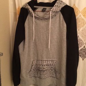 Super cute Empyre hoodie!
